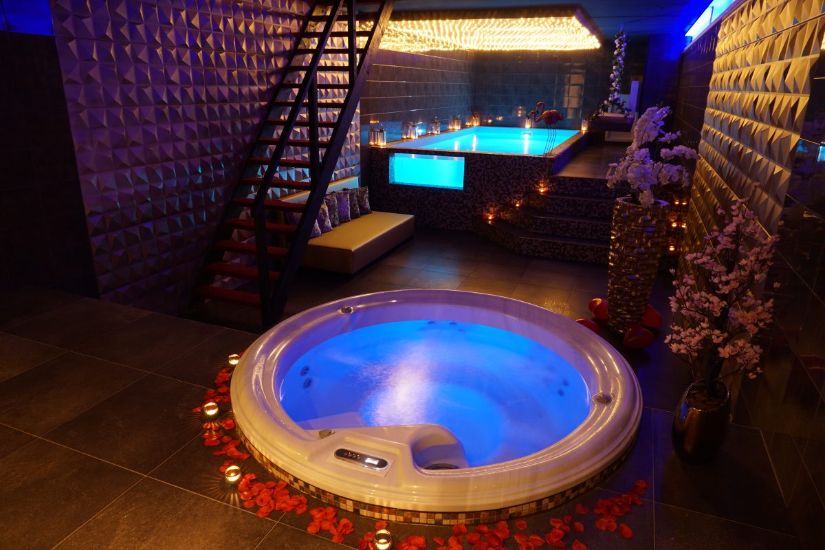 v i p spa luxe privé sauna met zwembad in zuid holland